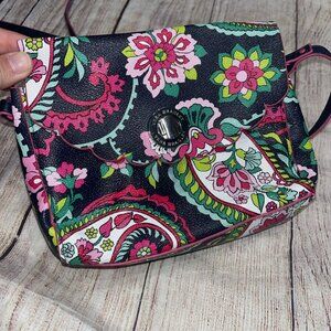 Vera Bradley Petal Paisley Scalloped Hipster Crossbody Bag Like New